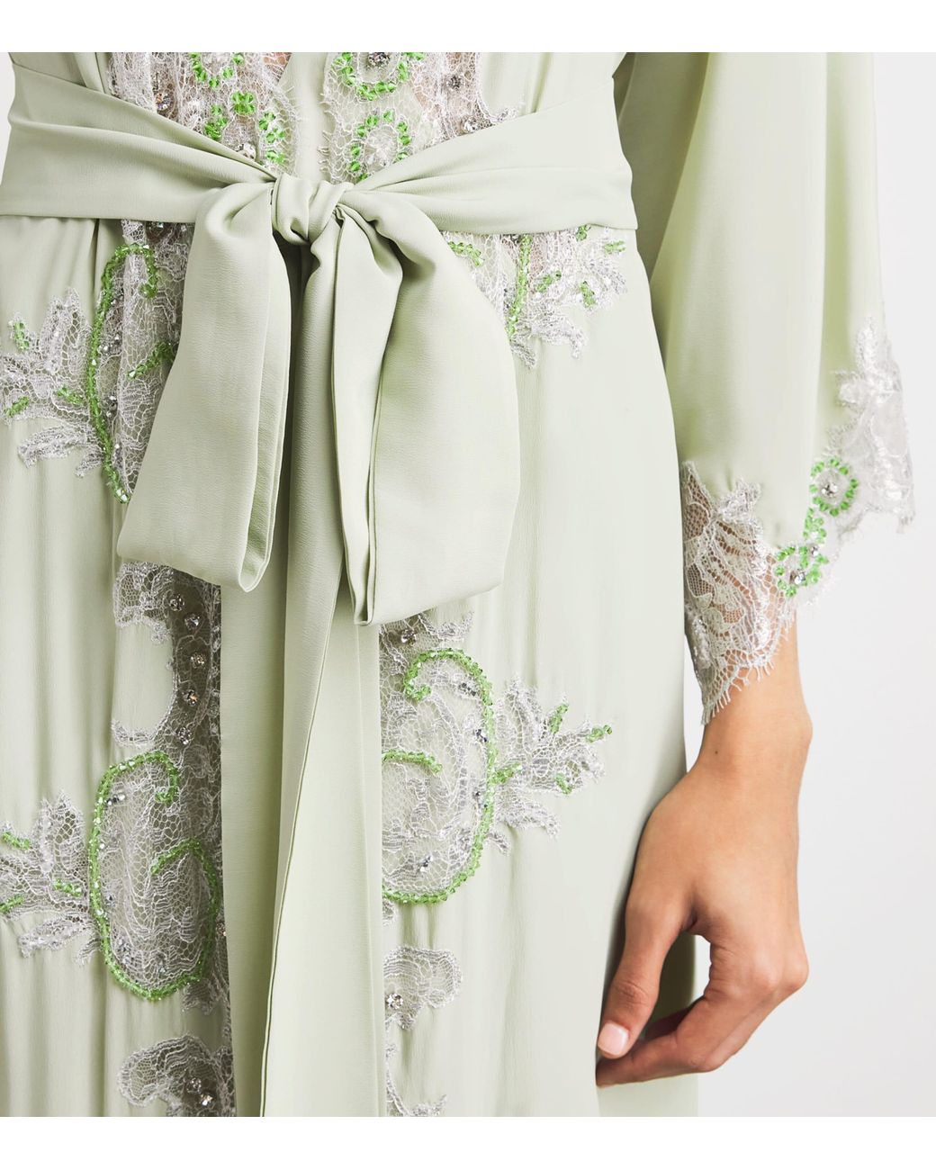 Rosamosario White Silk Georgette Regina Effat Robe