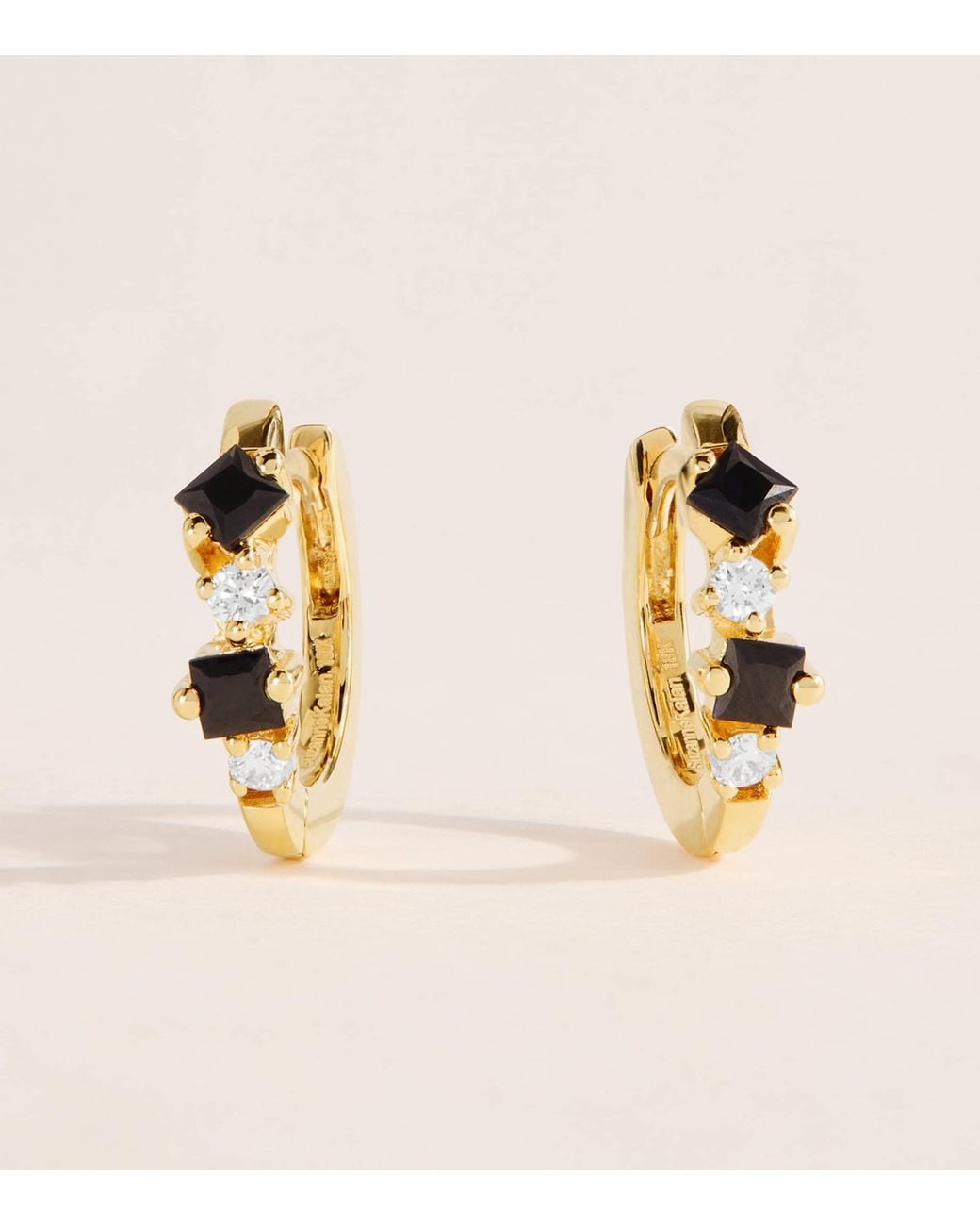 Suzanne Kalan Metallic Diamond And Sapphire Princess Huggie Earrings