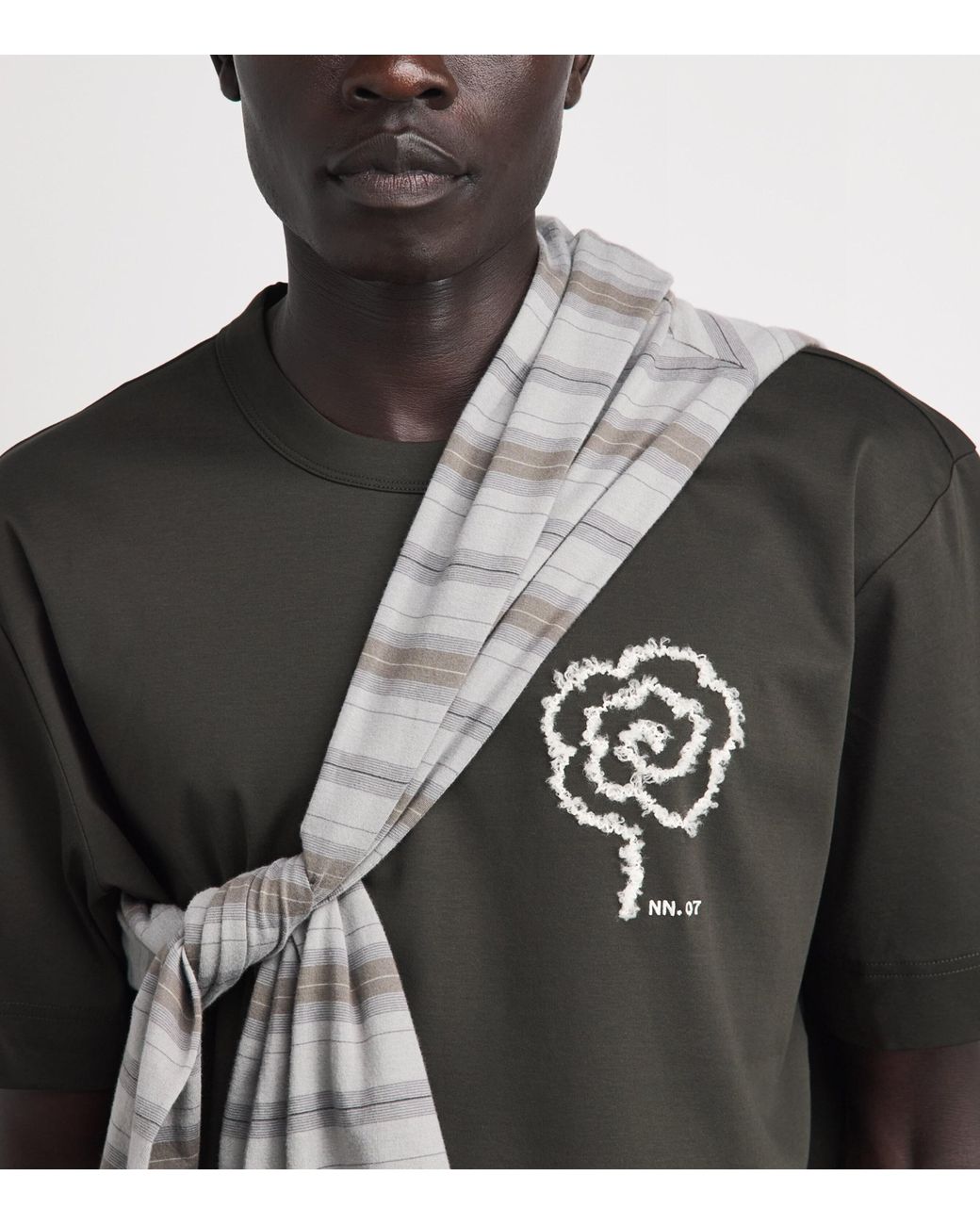 NN07 Black Organic Cotton Embroidered Pedro T-Shirt for men