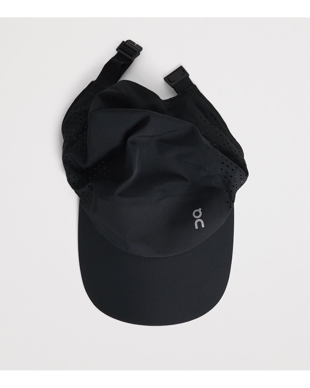 On Shoes Black Lightweight Baseball Cap for men