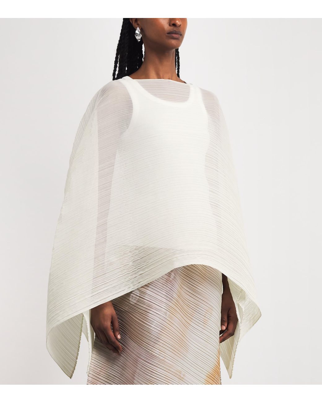Pleats Please Issey Miyake Madame-T May Stole in White | Lyst
