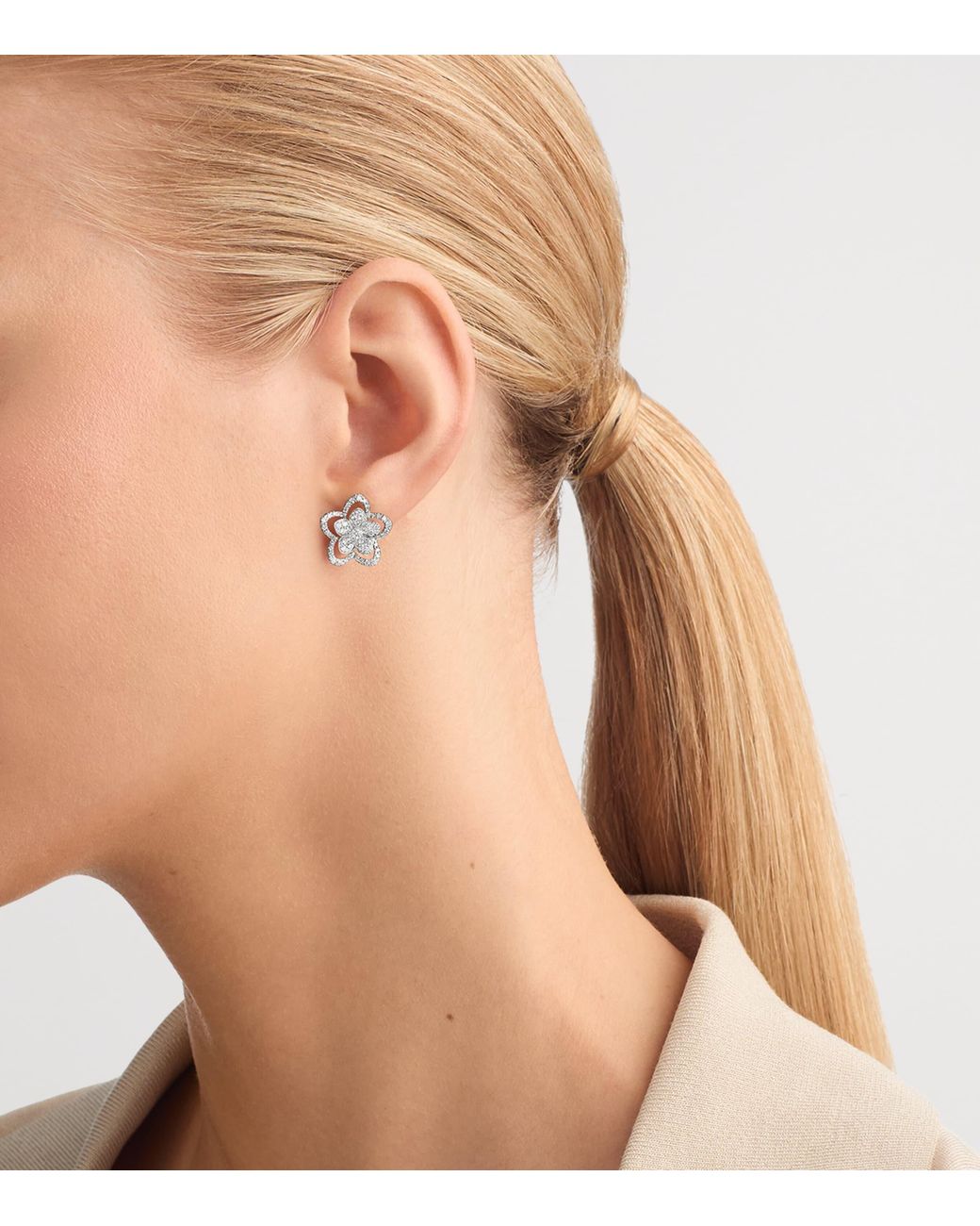 Graff White Gold And Diamond Wild Flower Earrings