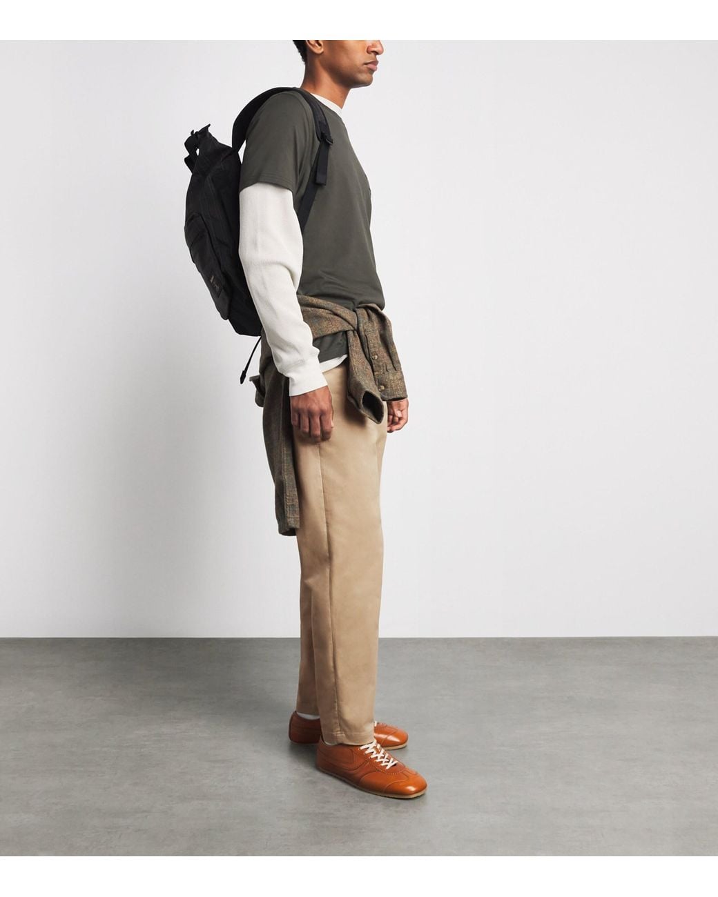 Barbour Natural Stretch-Cotton Sateen Tapered Chinos for men