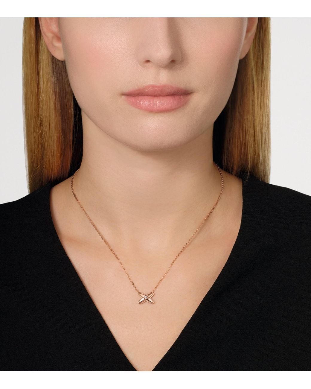 Chaumet Metallic And Diamond Jeux De Liens Pendant Necklace