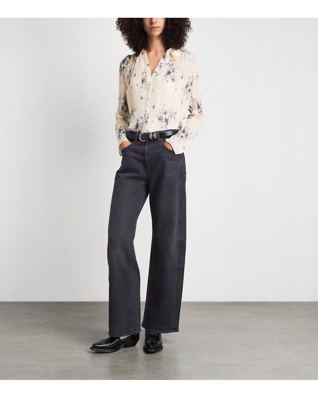 PAIGE Blue Arellia Skimmer Barrel Jeans