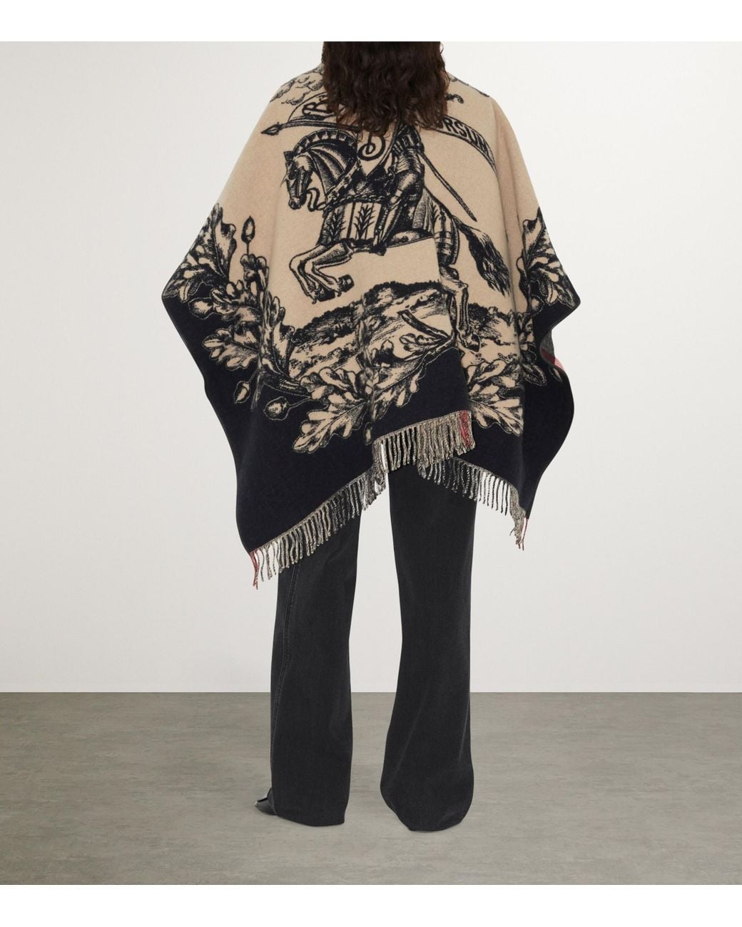 Burberry Natural Wool Reversible Check Ekd Cape