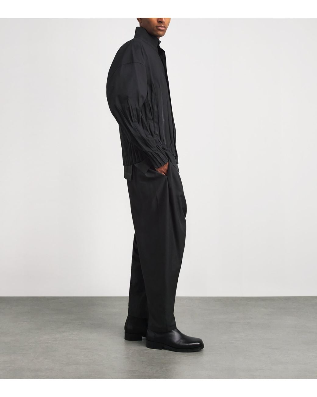 IM MEN Black Gathered Waft Jacket for men
