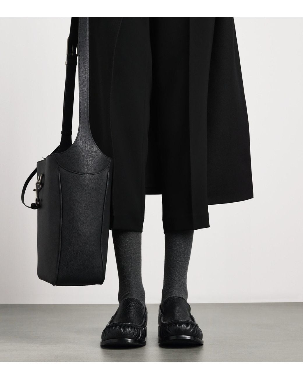Theory Black Cropped Tailored Trousers