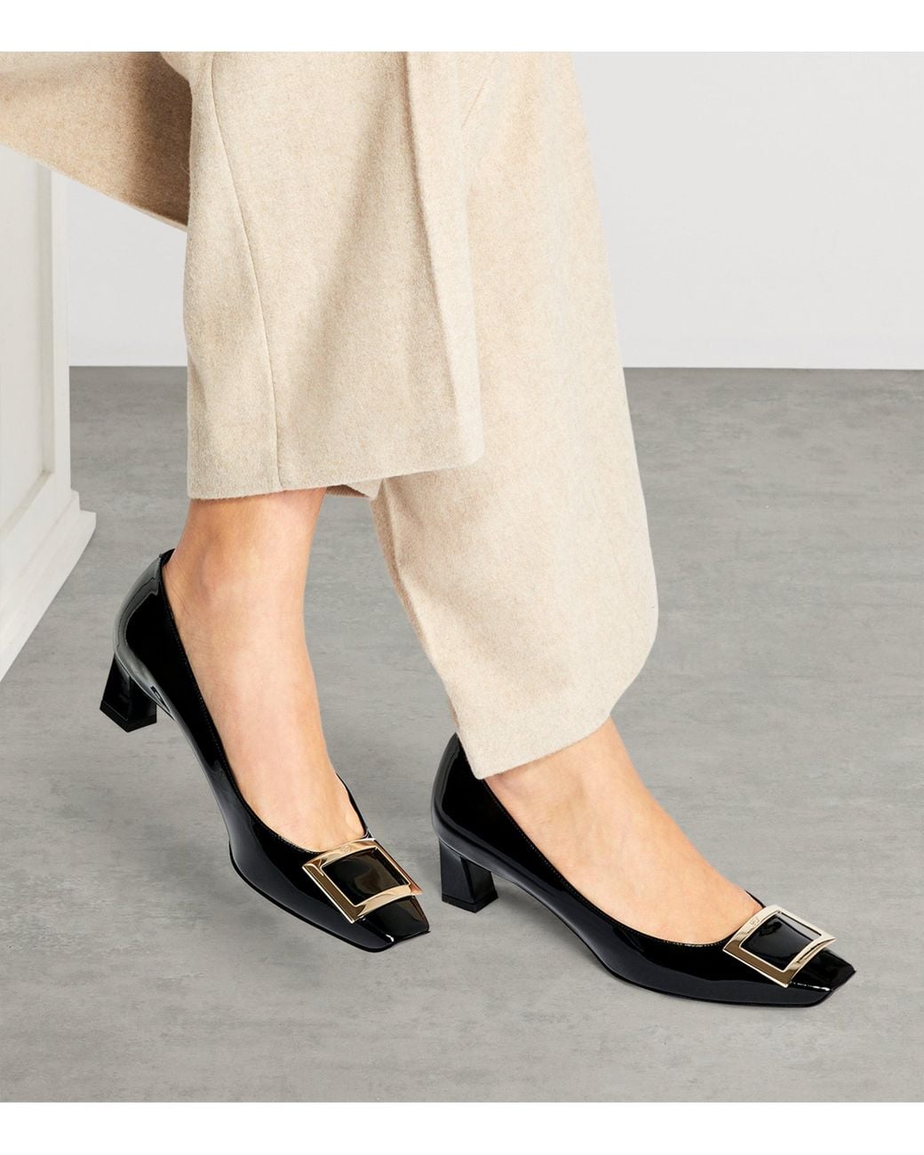 Roger Vivier Black Belle Vivier Pumps 45