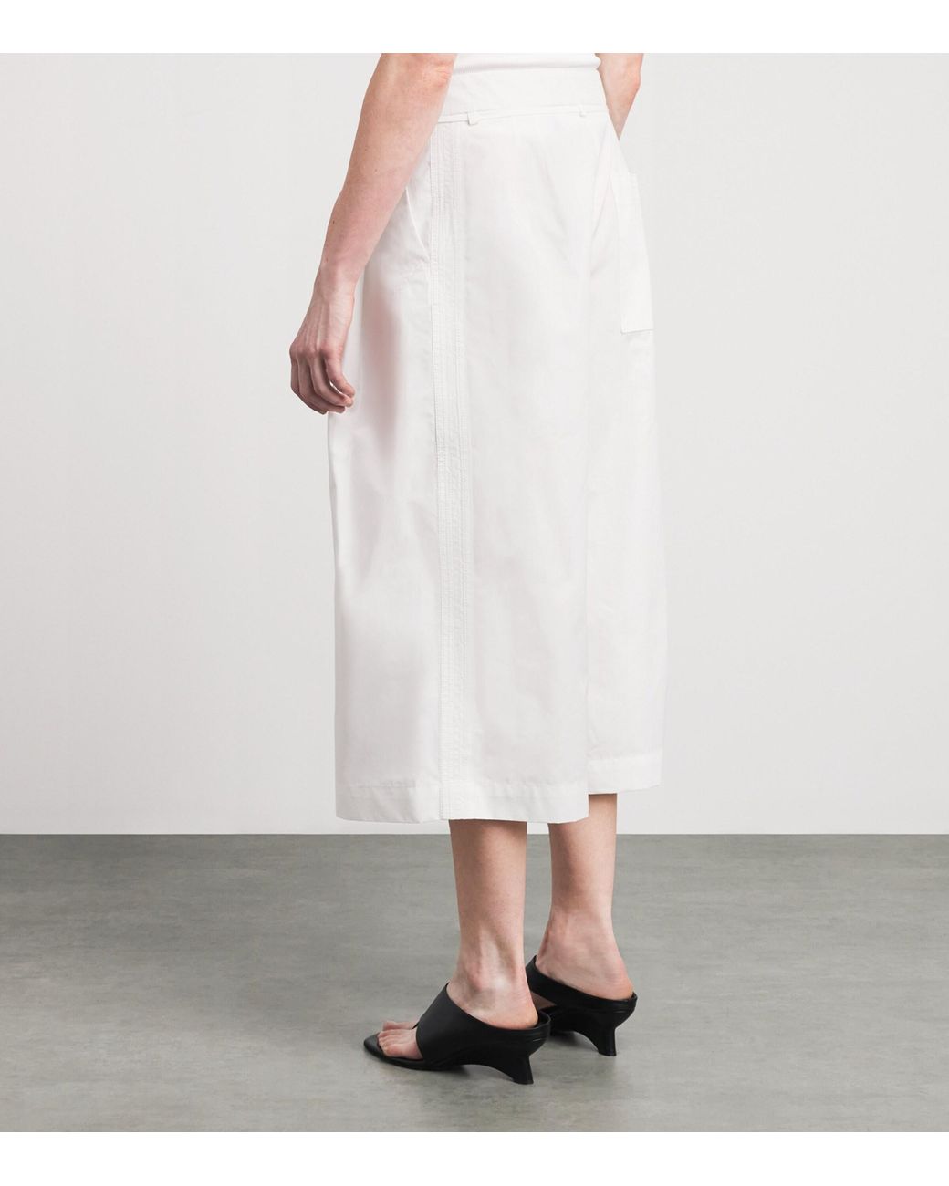 Jacquemus White Cotton Marin Cropped Trousers