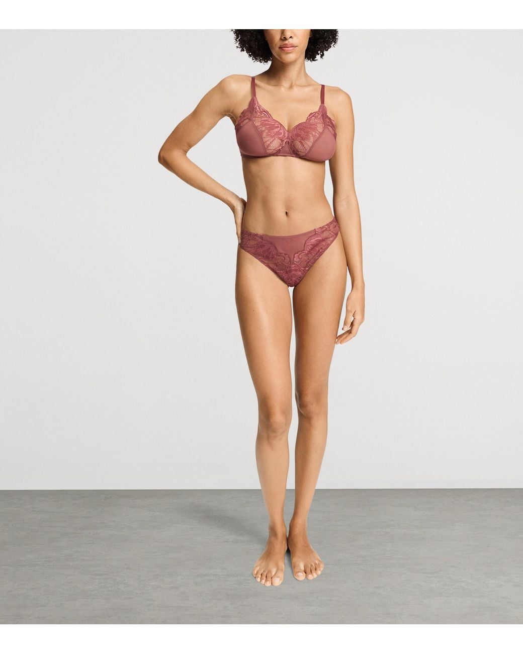 Hanro Pink Lace-Trim Lysia Thong