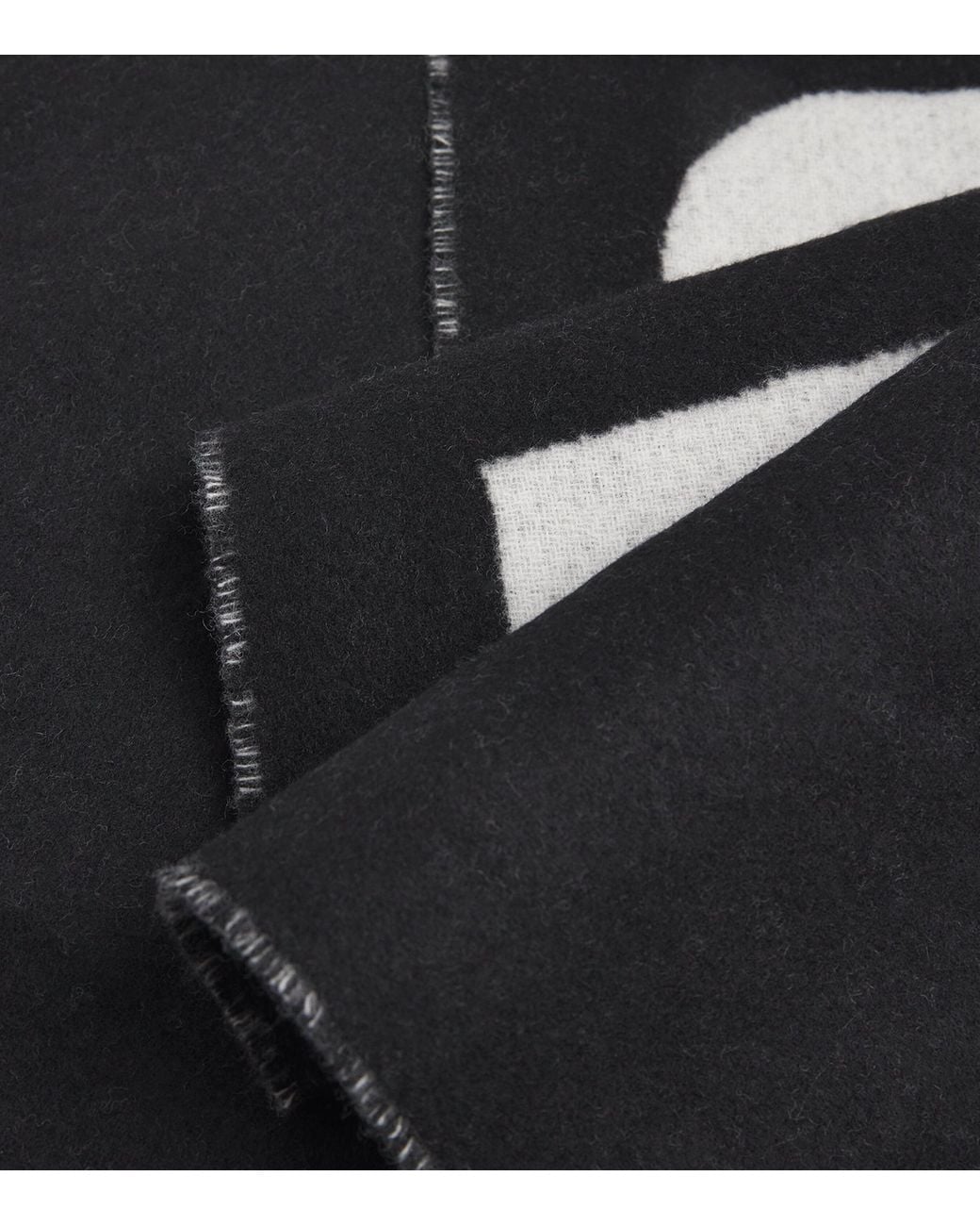 Jacquemus Black Virgin Wool Logo Scarf for men