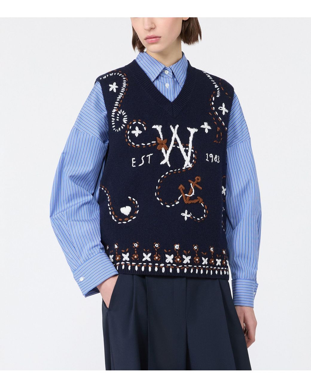 Weekend by Maxmara Black Virgin Wool Embroidered Sweater Vest