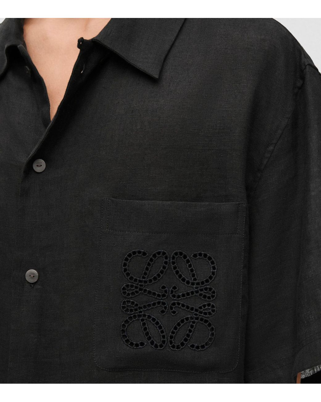 Loewe X Paula's Ibiza Linen Logo Short-sleeve Shirt in Black Loewe X Paula's Ibiza Linen Logo Short-sleeve Shirt in Black