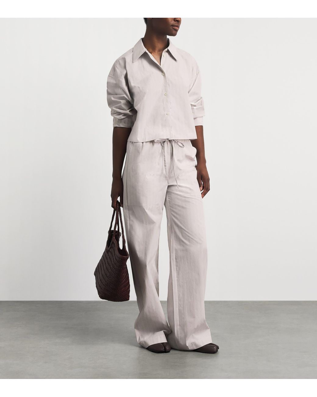 ÉTERNE White Cotton Cropped Ludo Shirt