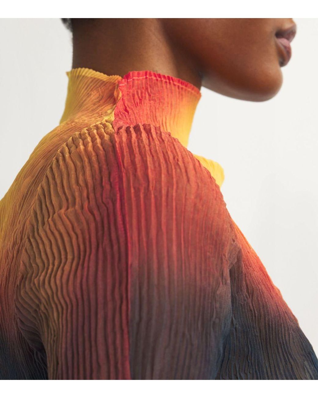 Issey Miyake LIGHT LEAK ワンピース 【公式通販】