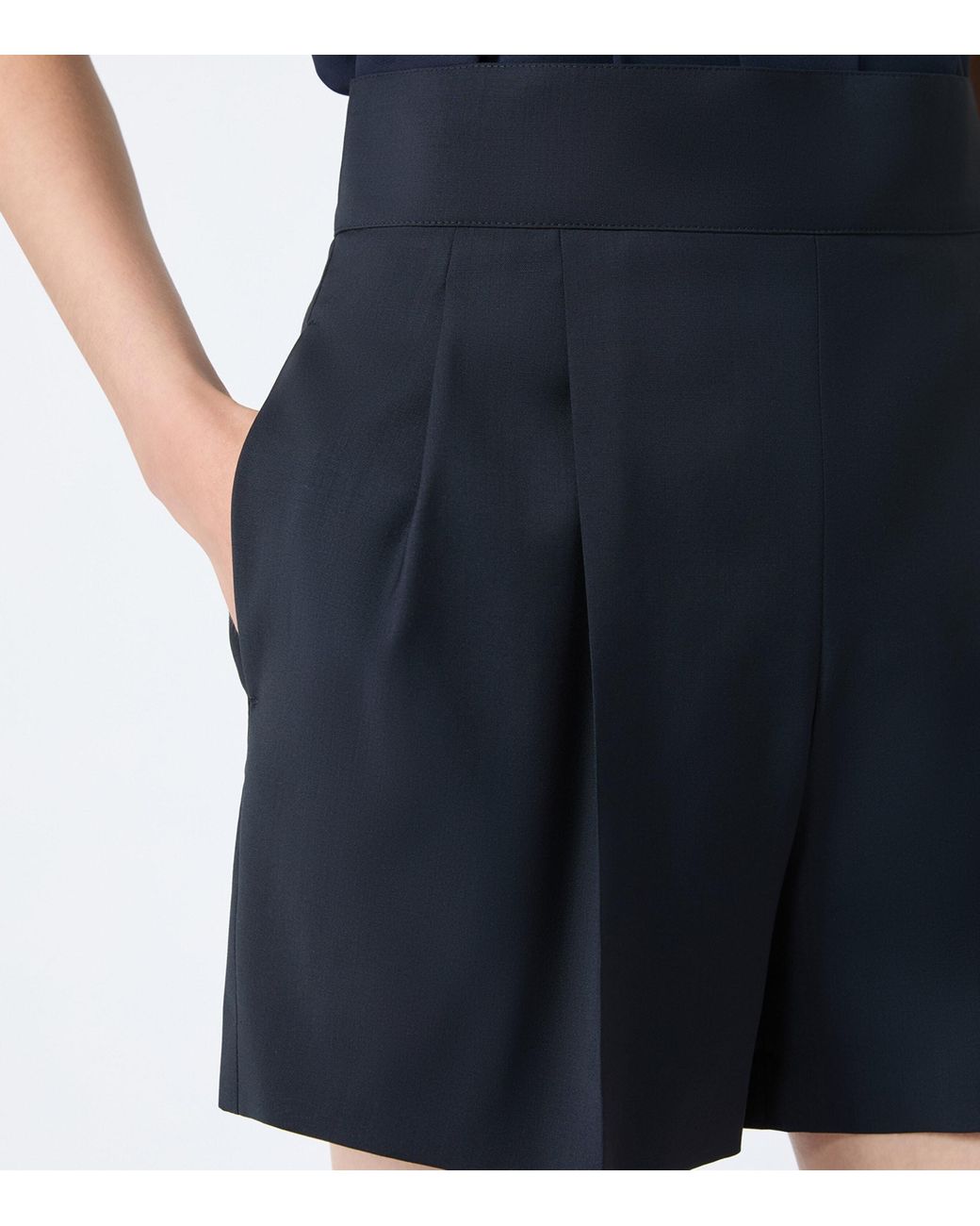 Max Mara Blue Virgin Wool Pleated Shorts