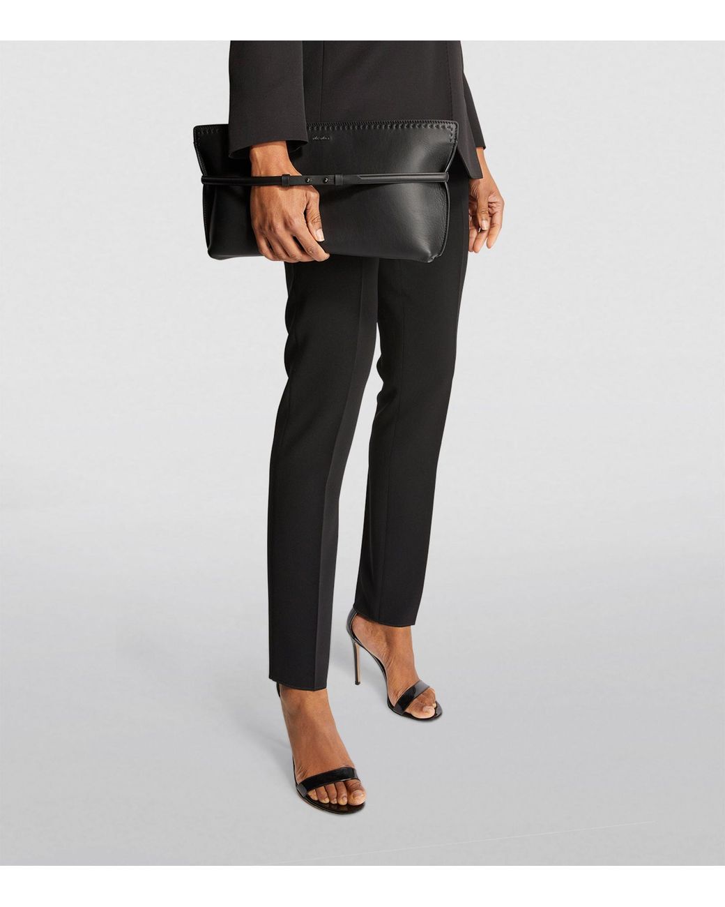 24SS新作【MAXMARA】Clutch Archetipo in pelle con dragonne CLUTCH ARCHETIPO IN PELLE CON DRAGONNE – CB Bottazzo