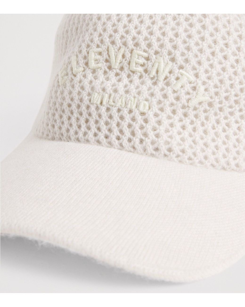 Eleventy White Cashmere Capello Baseball Cap for men