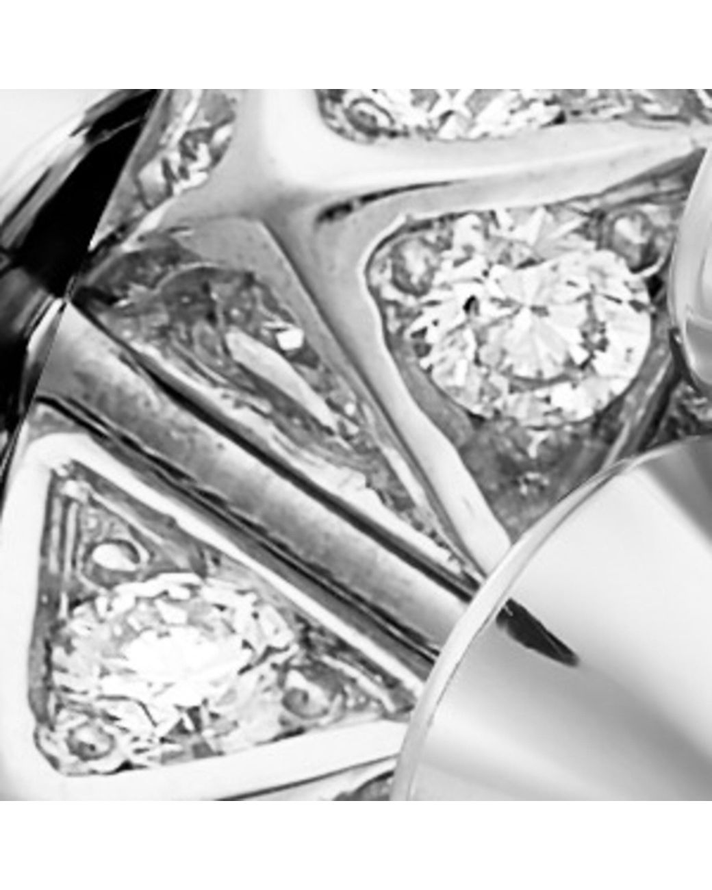 Cartier Small And Diamond Clash De Ring in Metallic | Lyst Canada