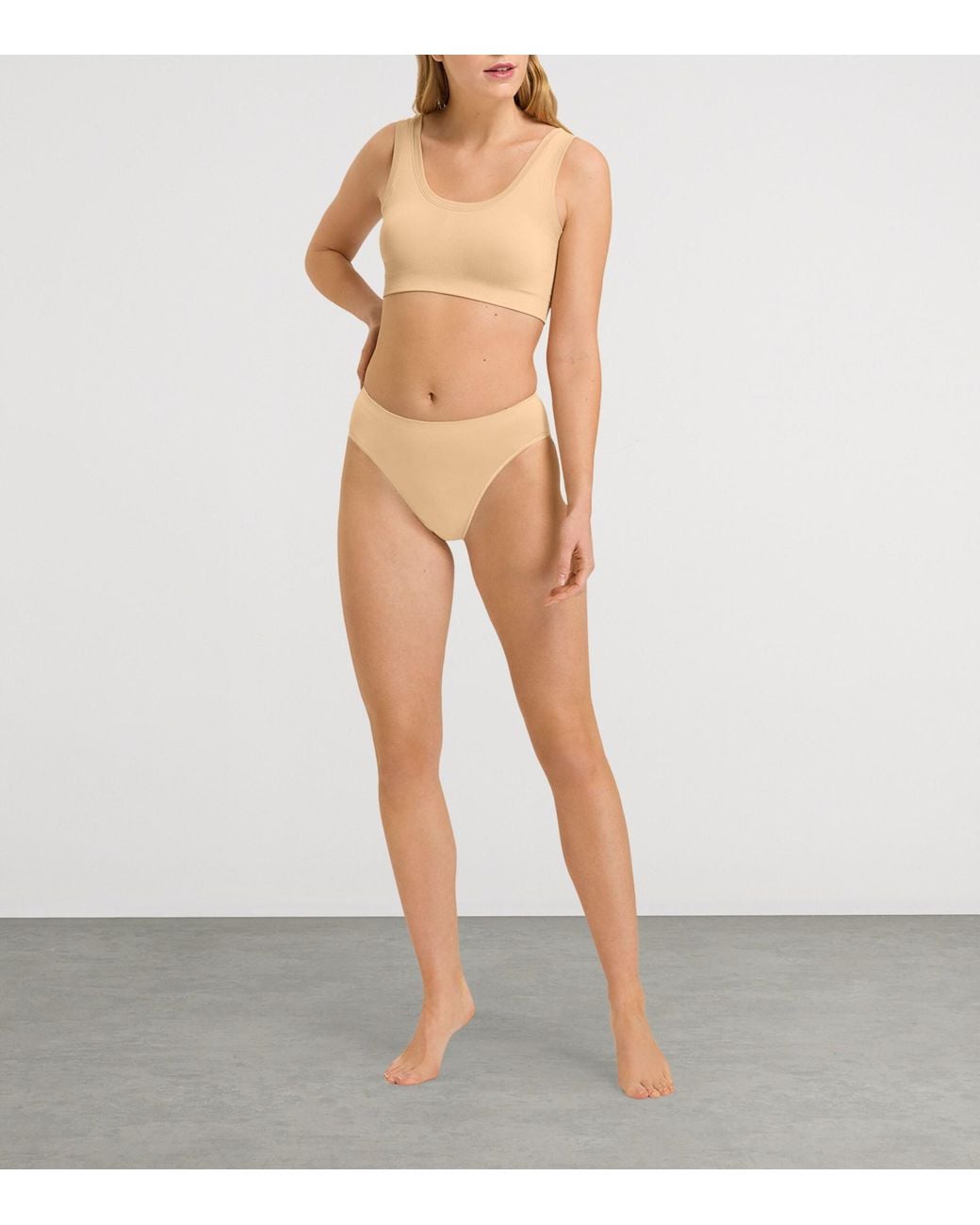 Hanro Natural Padded Touch Feeling Crop Top