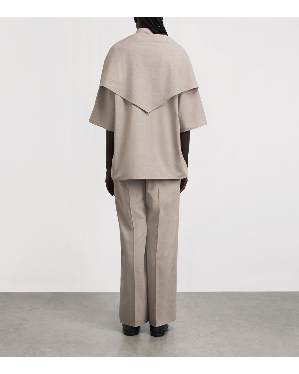 Voranida Natural Layered-Scarf Roth T-Shirt