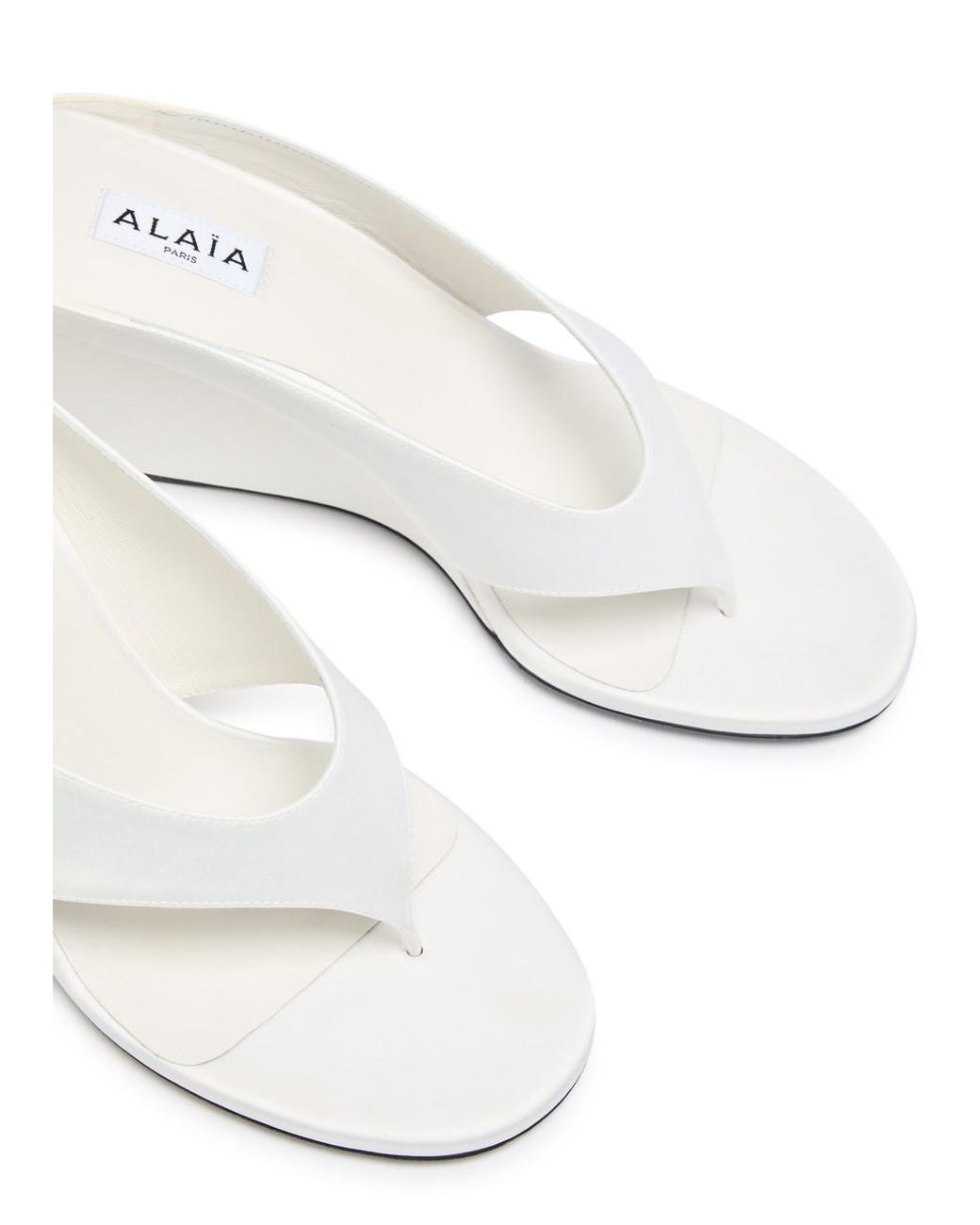 alaia-White-Cube-75-Satin-