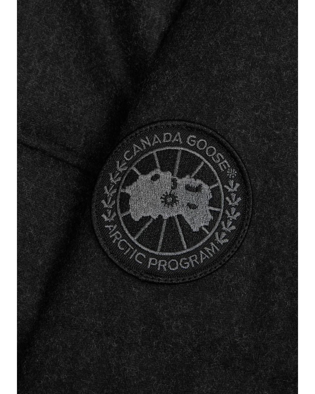 Canada goose logo black best sale
