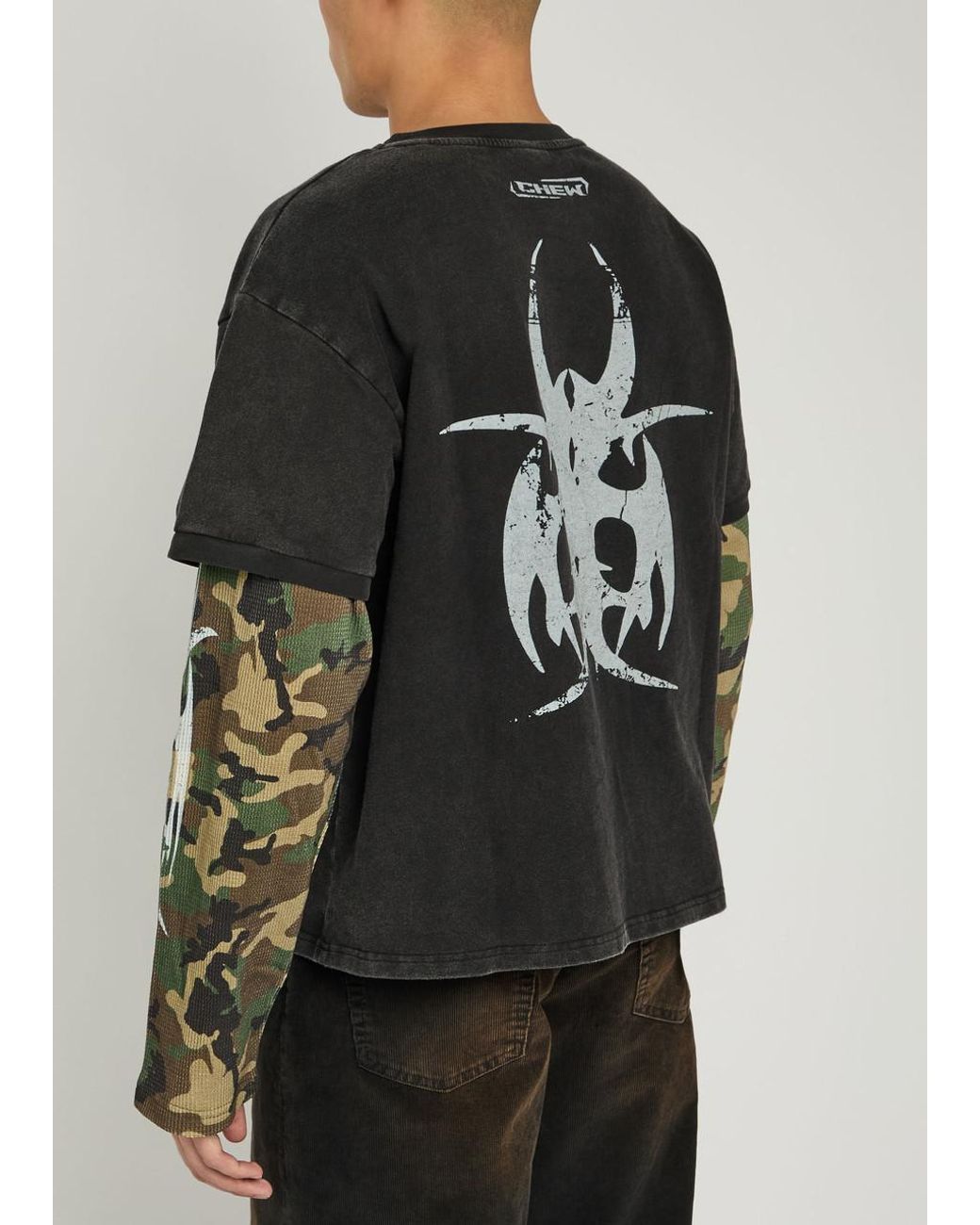 Chew Forever Roach Layered Long Sleeve Cotton T-Shirt in Black for