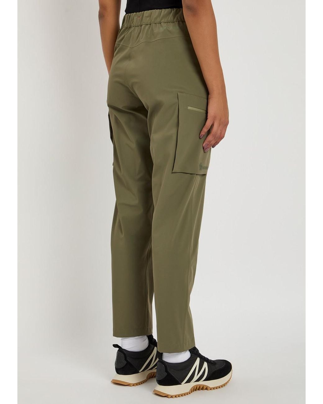 Moncler Pantalone Sportivo Gore-Tex Trousers in Green | Lyst Moncler Pantalone Sportivo Gore-Tex Trousers in Green | Lyst
