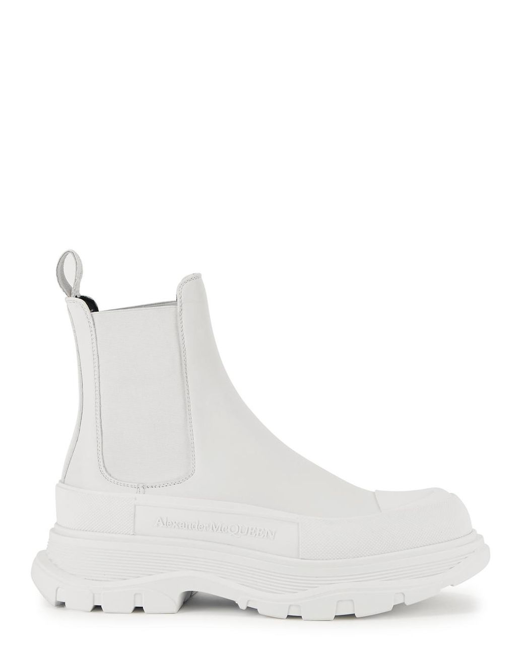 alexander mcqueen tread slick chelsea boots