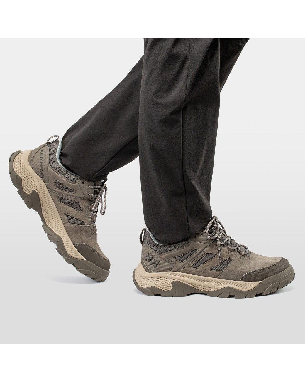 Switchback Low 3 Helly Tech Scarpone Da Trekkings Marrone di Helly Hansen in Brown