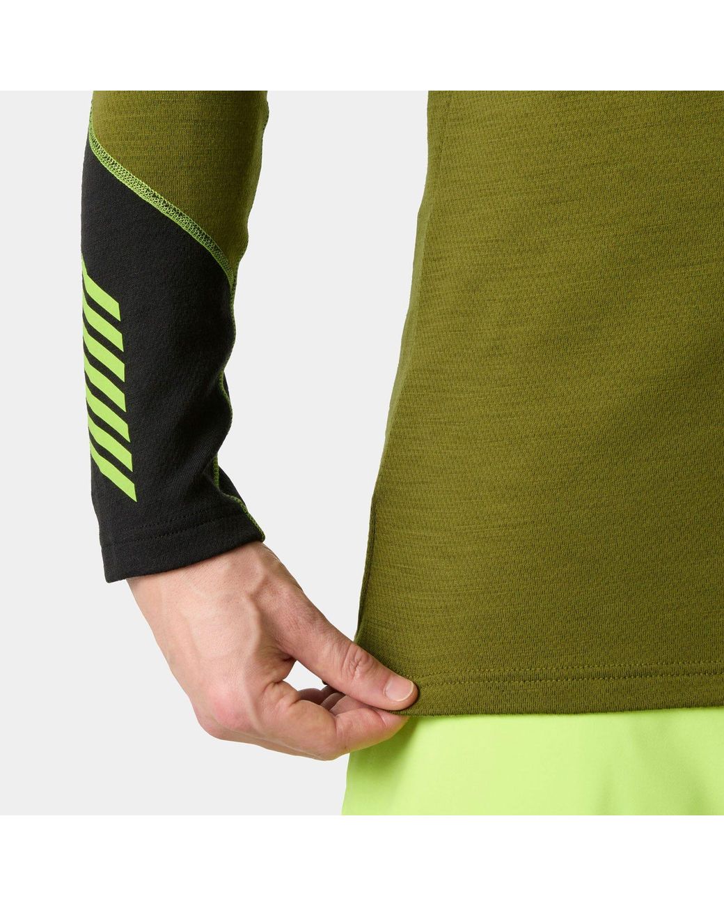 Helly Hansen Green Lifa Merino Midweight 1/2 Zip Base Layer for men