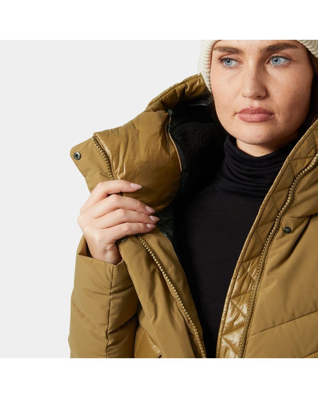 Winter Bliss Down Parka Marrone di Helly Hansen in Green