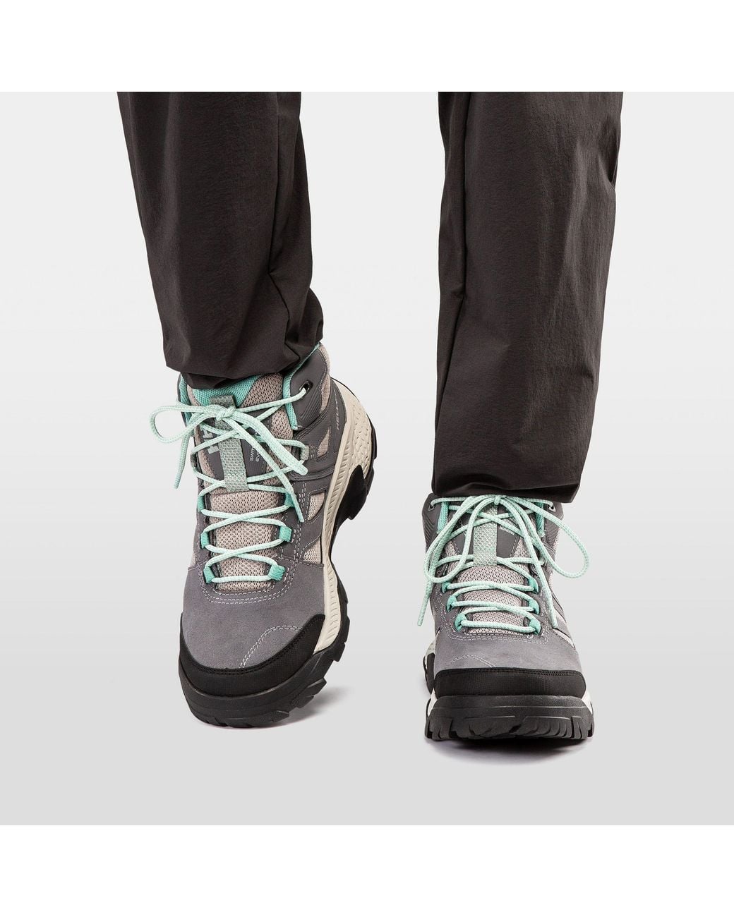 Switchback Mid 3 Helly Tech Mujer Helly Hansen de color Gray