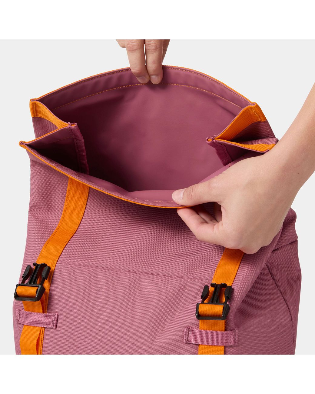 Helly Hansen Red Stockholm Waterproof Backpack 28L Std