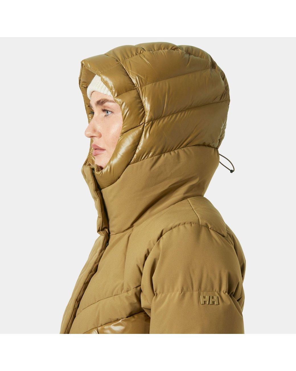 Winter Bliss Down Parka Marrone di Helly Hansen in Green