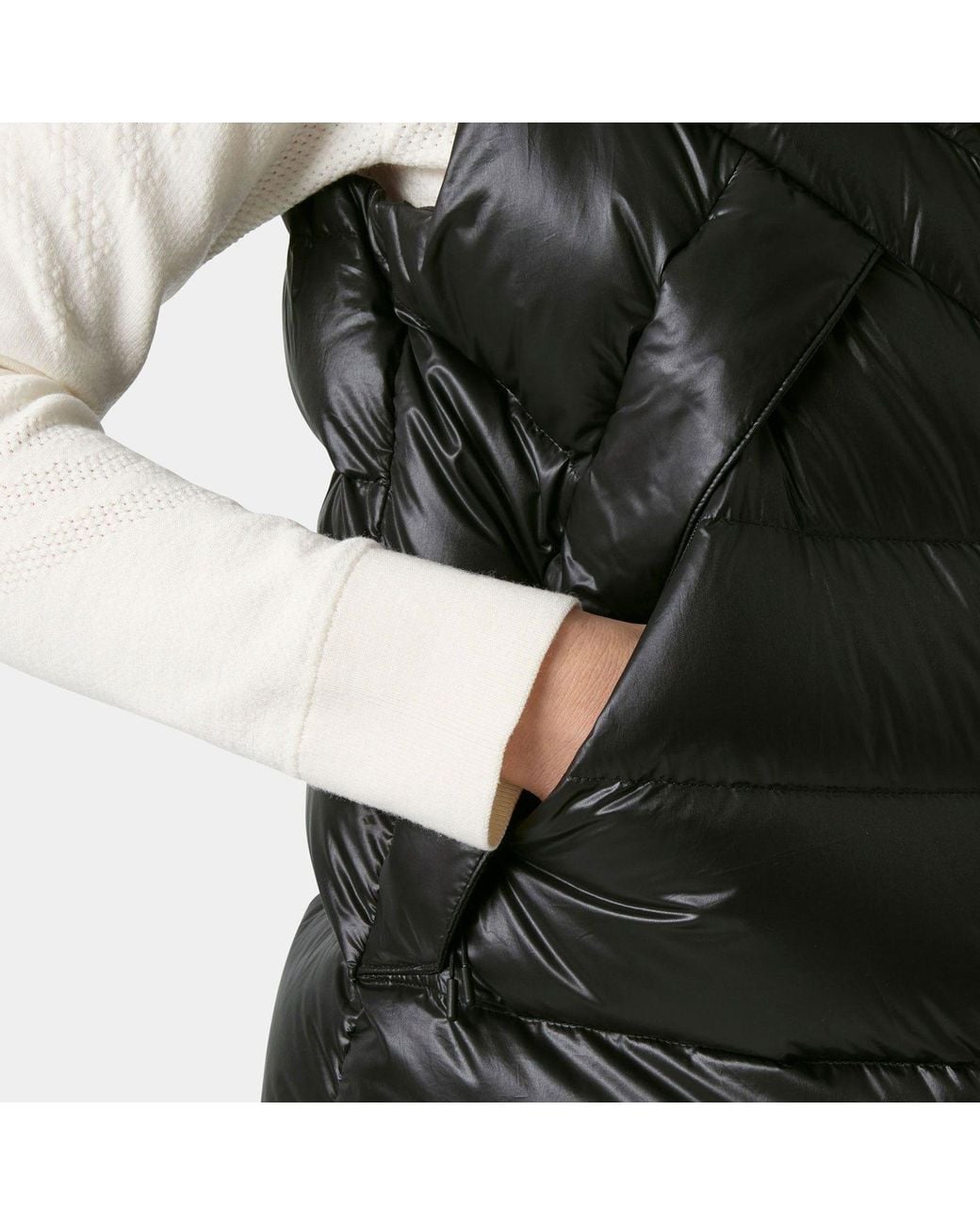 Bliss Down Vest di Helly Hansen in Black