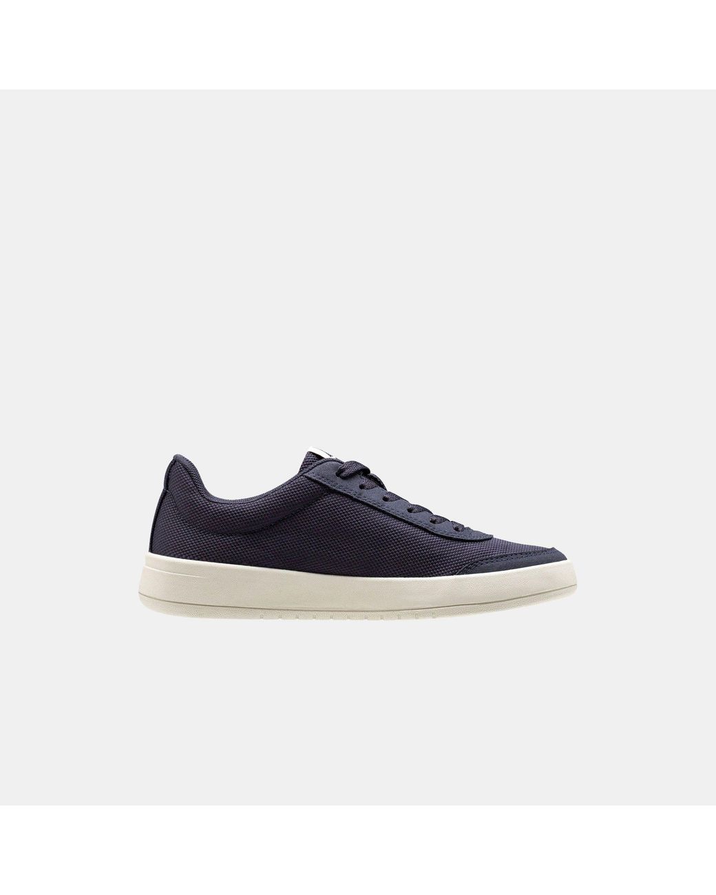 Halmstad 2 Marine Shoes di Helly Hansen in Blue