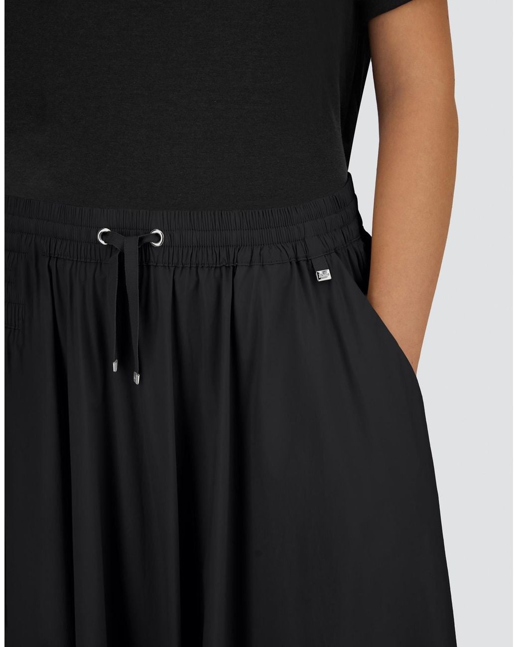 Herno Black Light Nylon Stretch Skirt