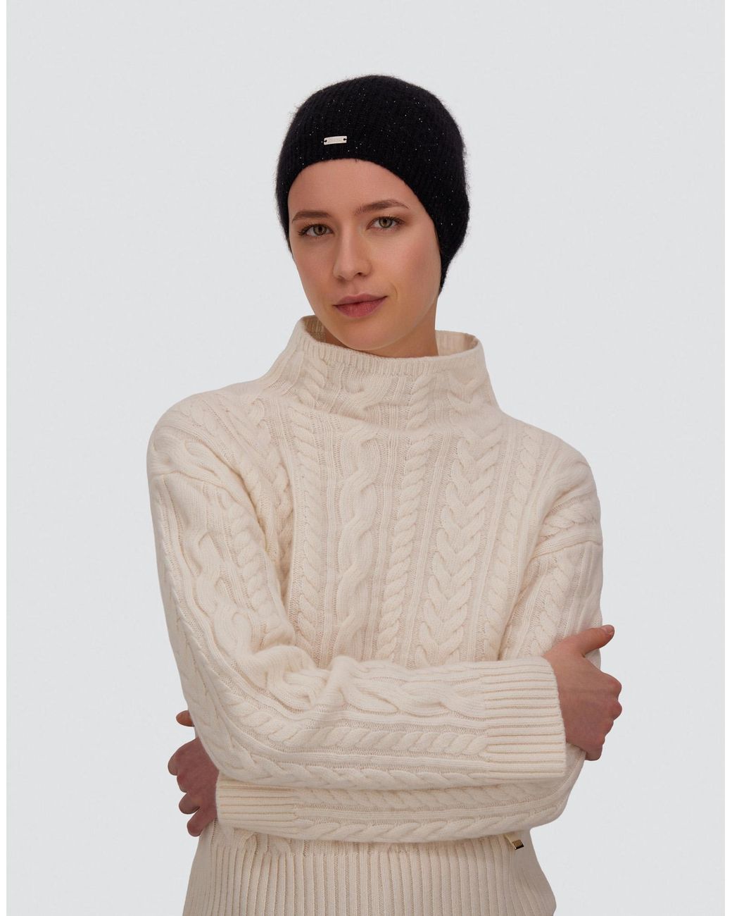 Herno Black Fisherman's Rib Mohair Beanie