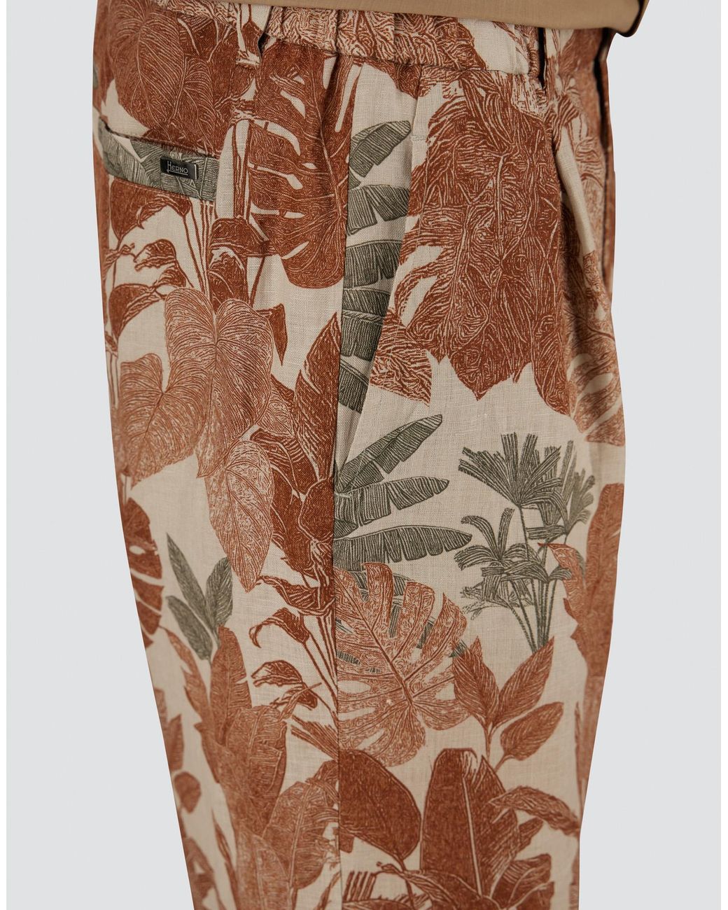 Herno White Cargo Shorts for men