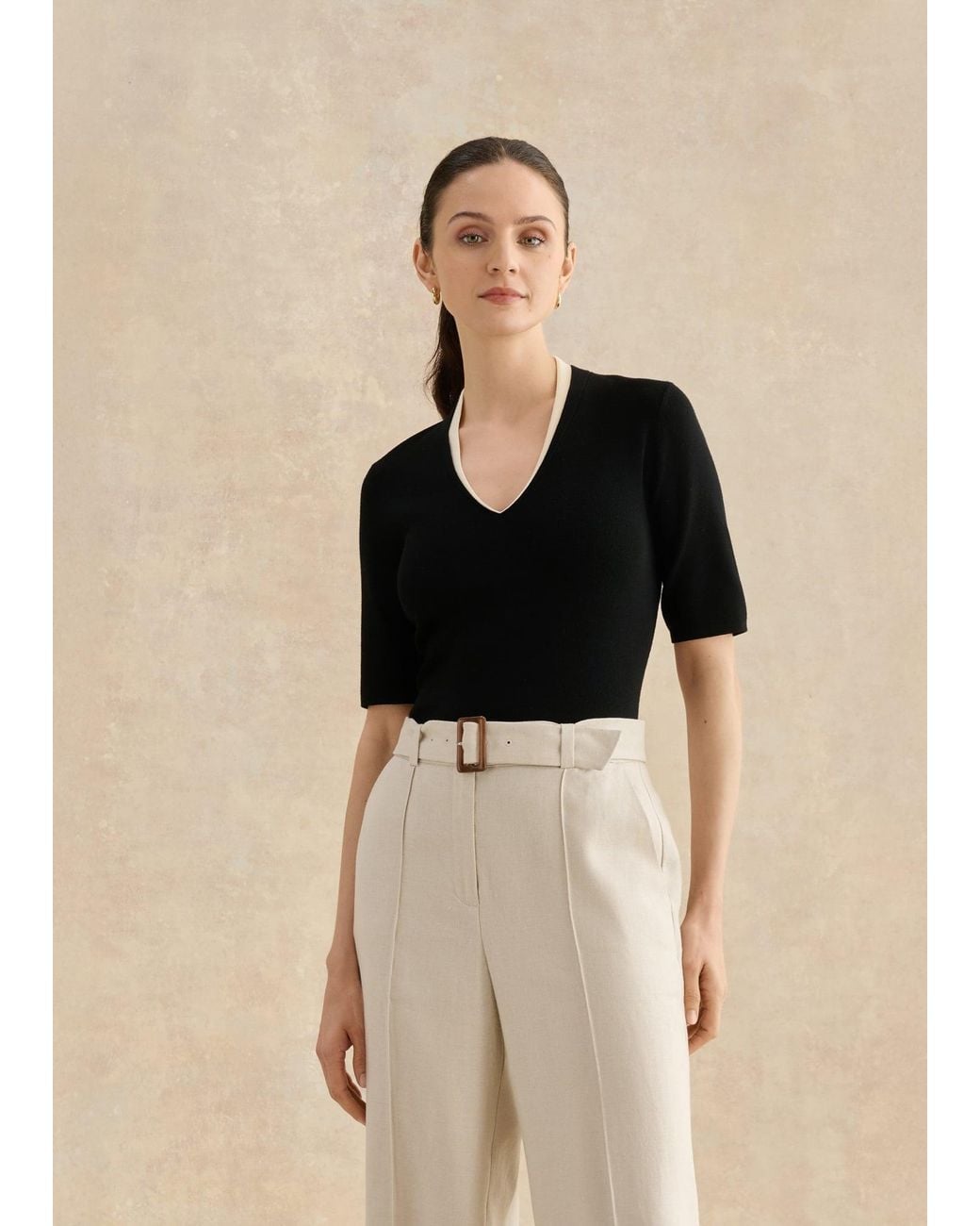 Hobbs Natural Scarlett V Neck Knitted Top