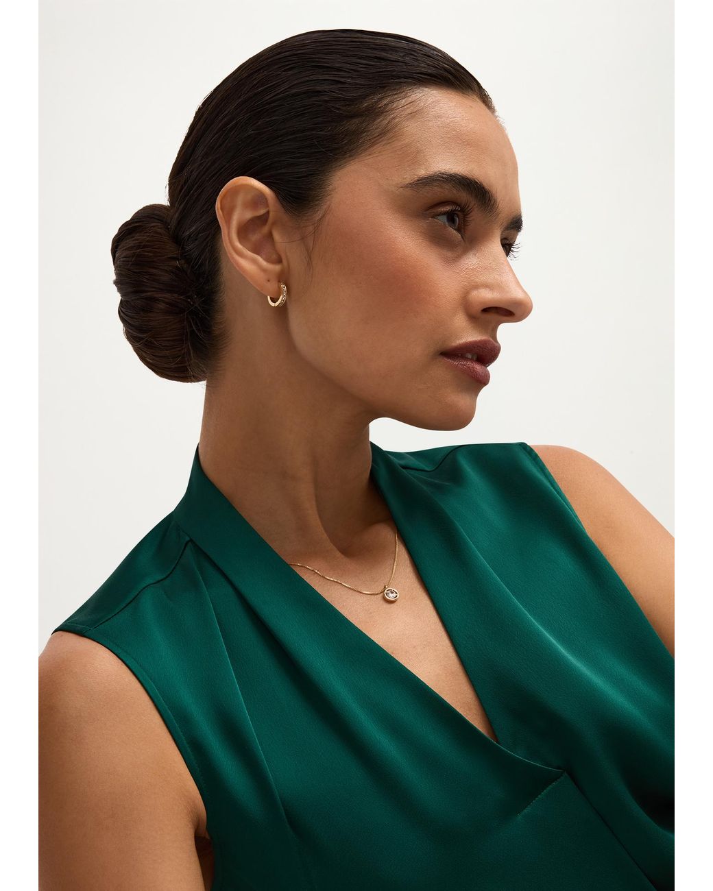 Hobbs White Axelle Plated Earrings