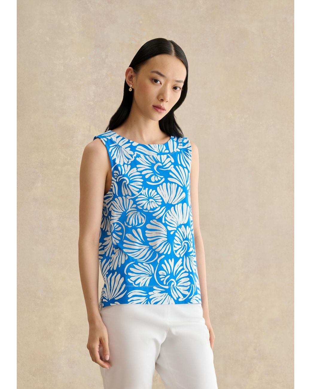Hobbs Blue Fern Cotton Jersey Button Back Printed Top