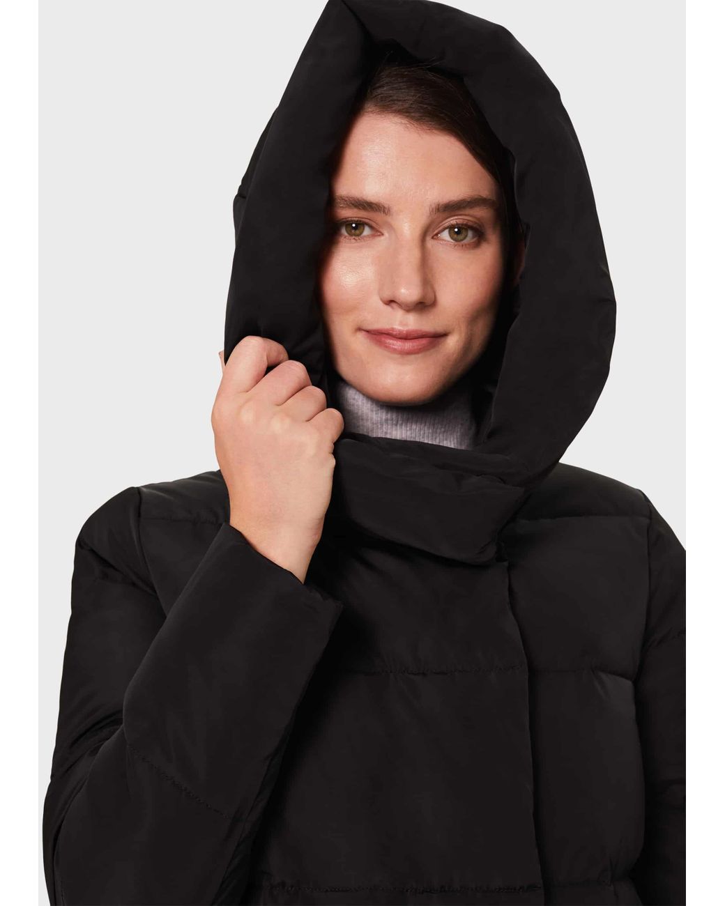 Hobbs Short Heather Puffer Jacket With Hood in Black | Lyst UK
