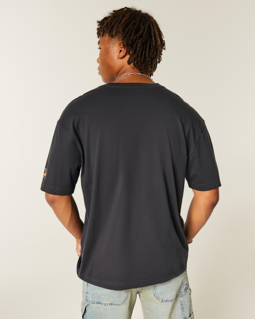 Hollister Black Boxy Oracle Red Bull Racing Graphic Tee for men