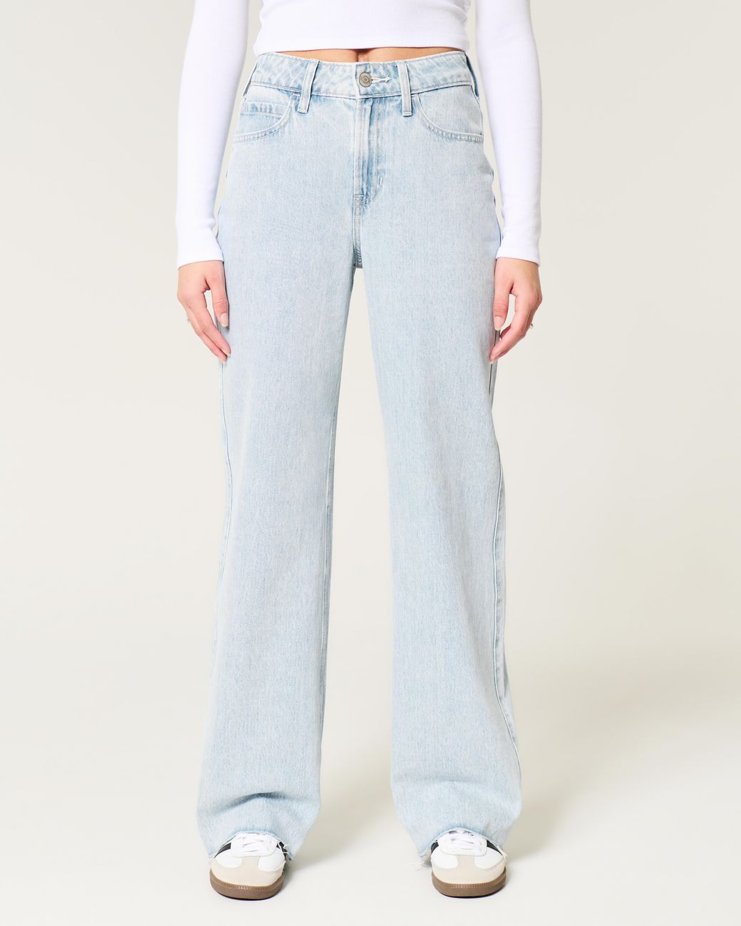 Hollister Blue High-rise Light Wash Baggy Jeans