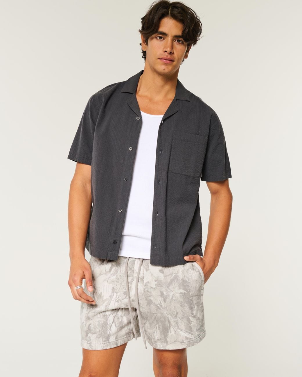 Hollister Multicolor Mid-thigh Camo Loose Fleece Shorts for men