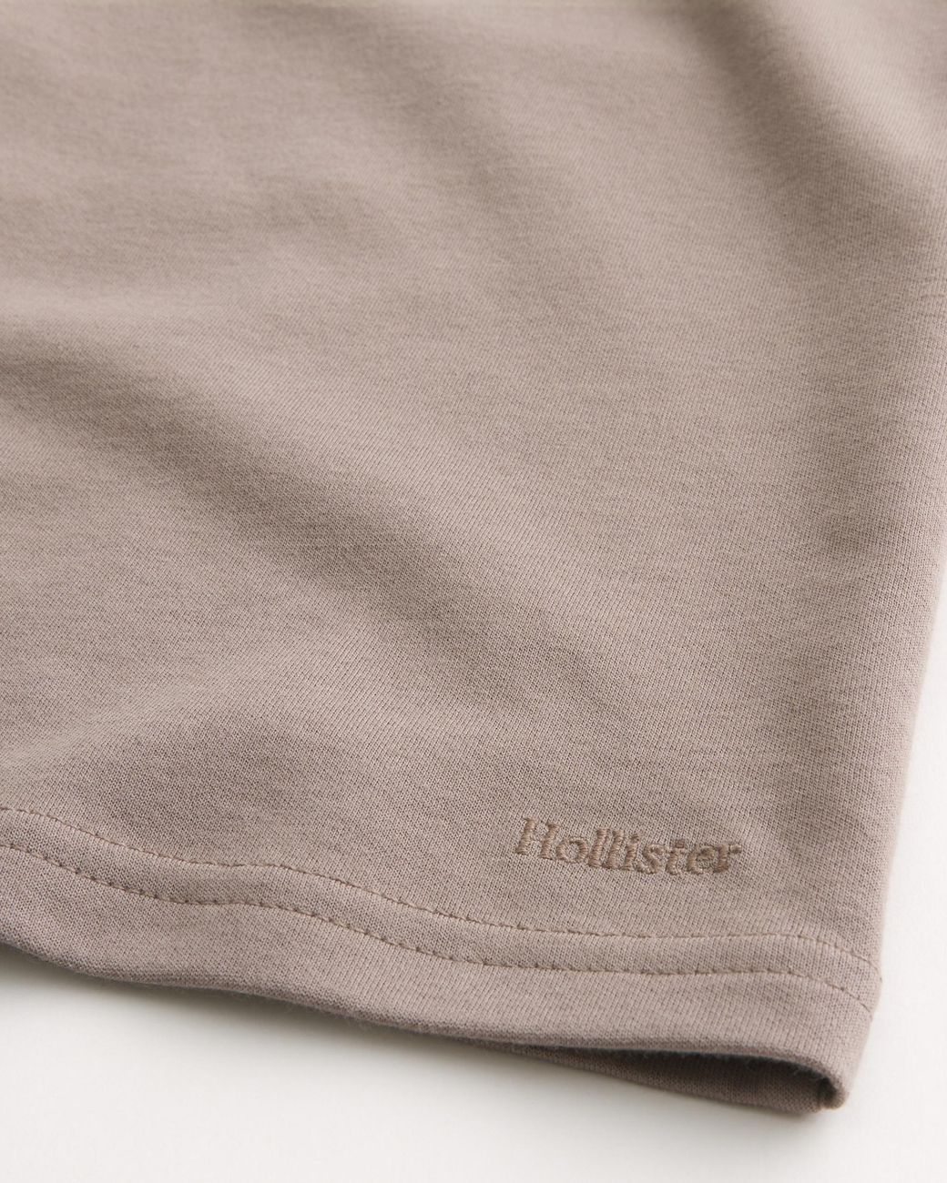 Hollister Gray Relaxed Everyday Tee for men